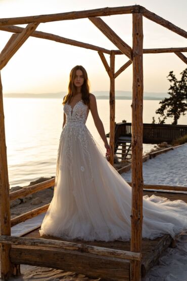 Prinzessin Brautkleid „Oleander“ von MODECA