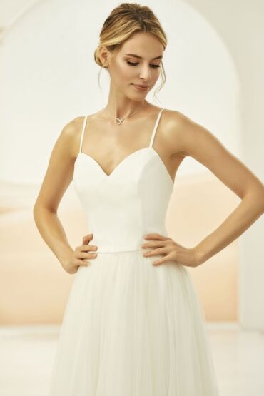 Top E 337 von Bianco Evento