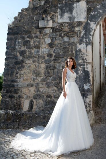 A-Linie Brautkleid 1803 von A Bela Noiva