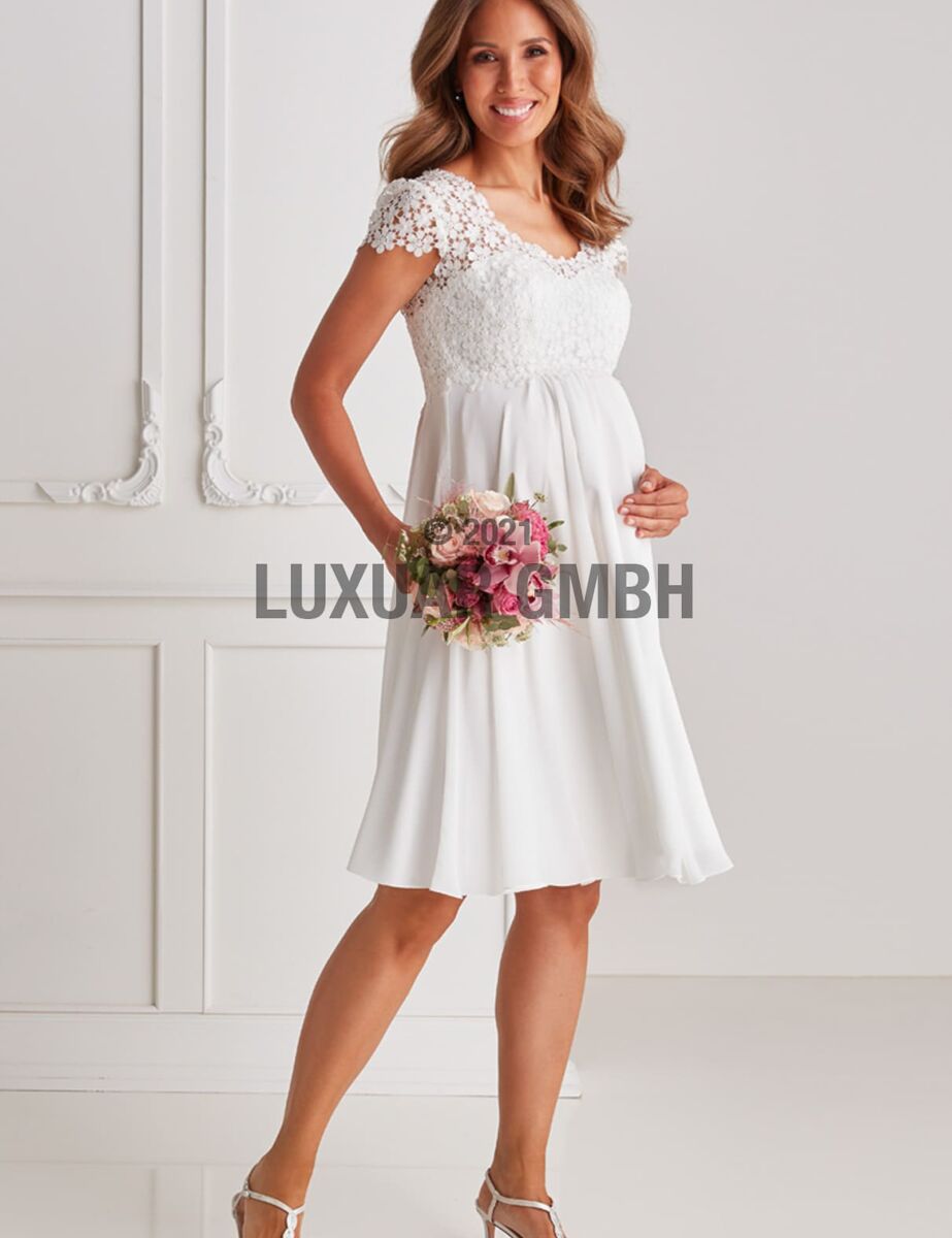 Umstands-Brautkleid 7505 von LUXUAR Magic Brides