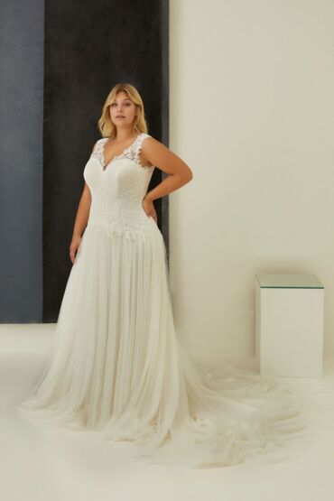 A-Linie Brautkleid „Meghan“ von MODECA
