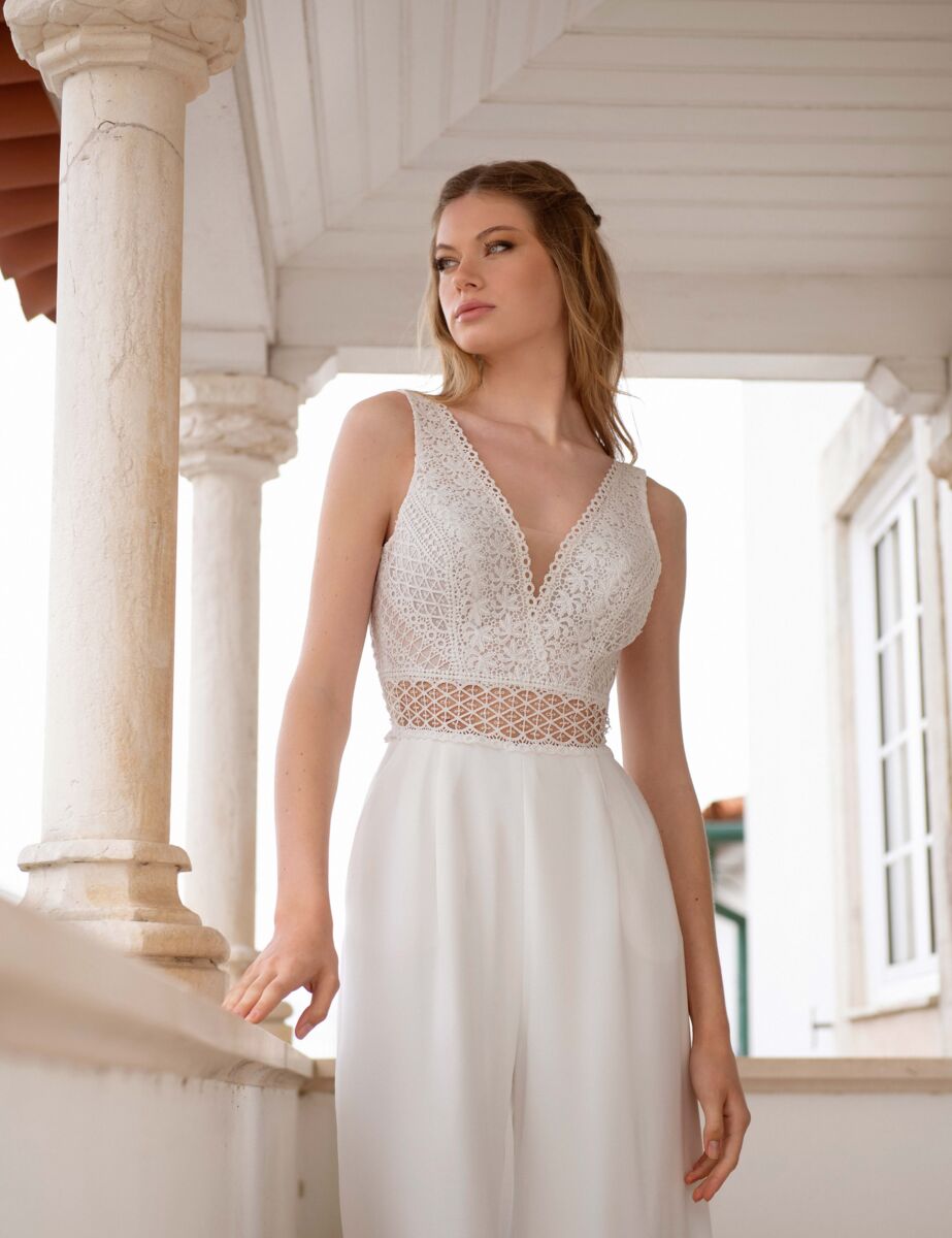 Jumpsuit 10250 von A Bela Noiva