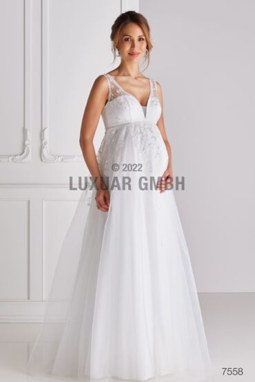Umstands-Brautkleid 7558 von LUXUAR Magic Brides