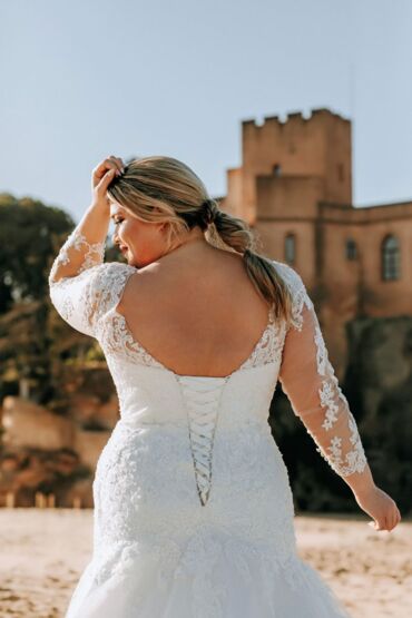 Fit and Flare Brautkleid „Hella“ von BridalStar