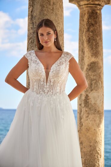 Prinzessin Brautkleid 36025 von Amelie
