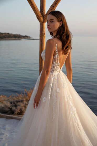 Prinzessin Brautkleid „Oleander“ von MODECA