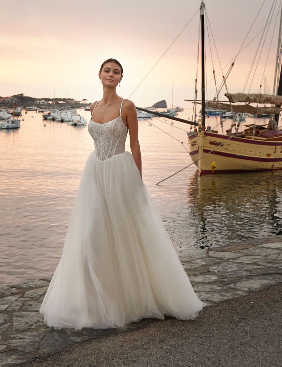 Prinzessin Brautkleid 46005 von Amelie