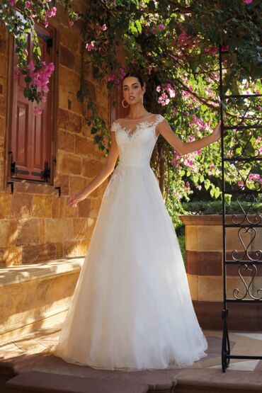 A-Linie Brautkleid 8038 von Demetrios