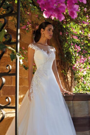 A-Linie Brautkleid 8038 von Demetrios