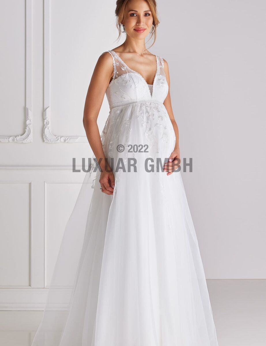 Umstands-Brautkleid 7558 von LUXUAR Magic Brides