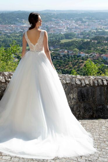 Prinzessin Brautkleid 1805 von A Bela Noiva